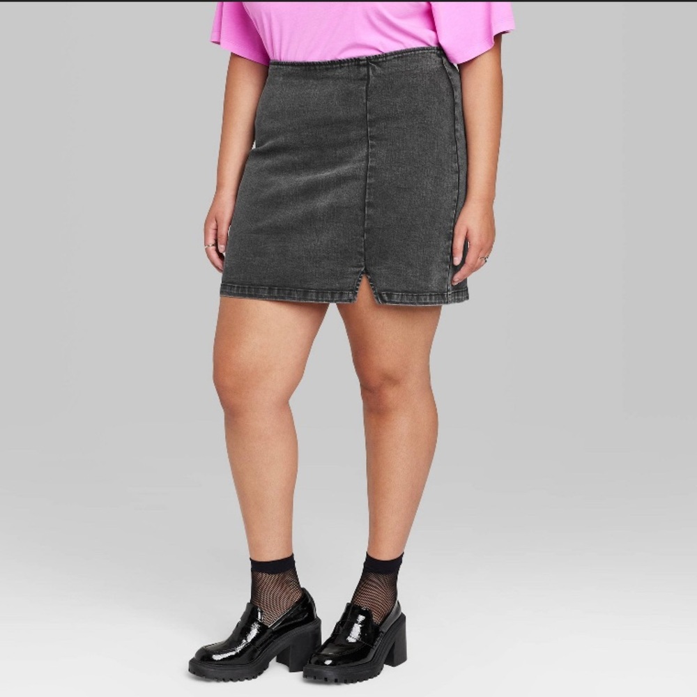 Wild Fable Women's Notch Front Seamed Denim Mini Skirt NWT